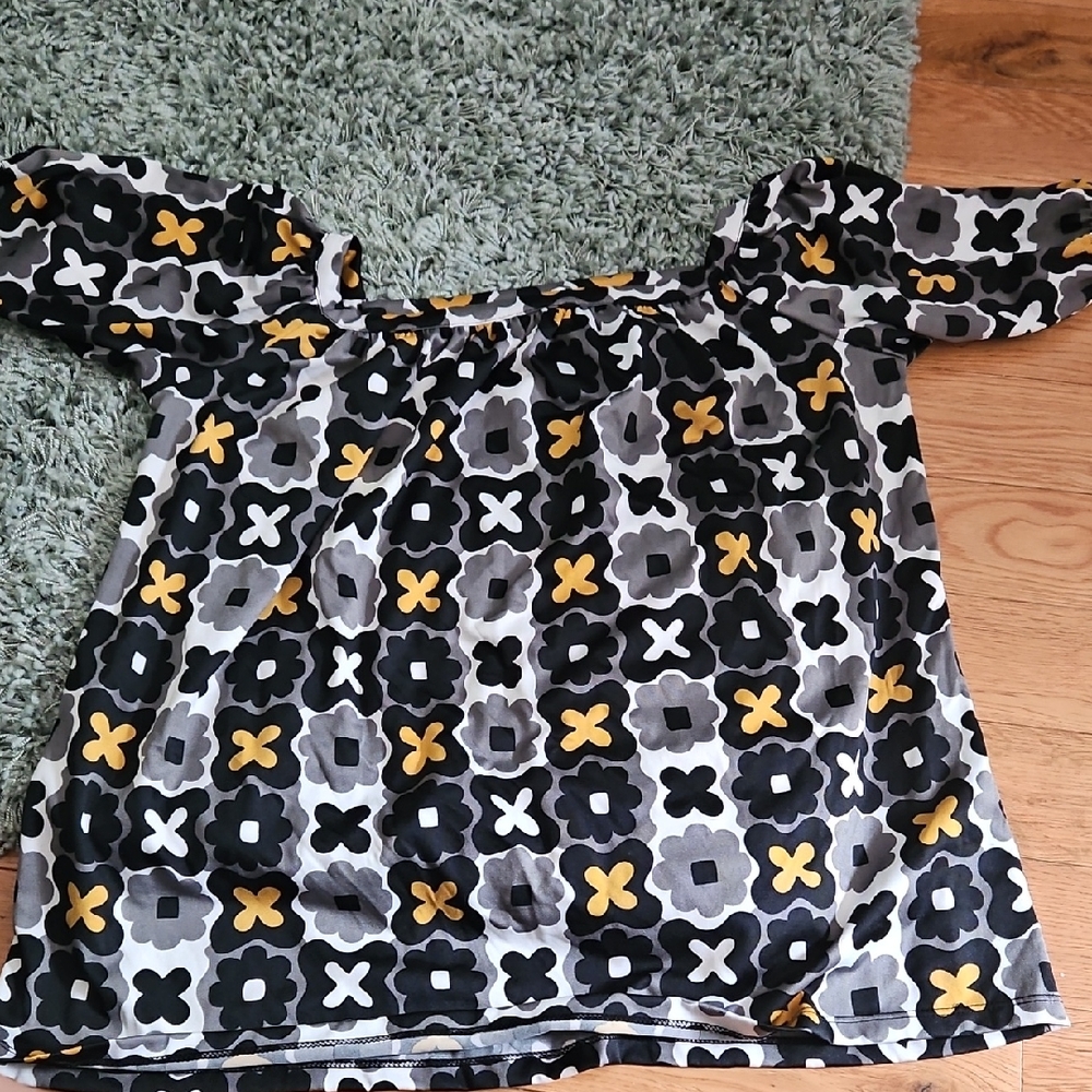 Stylish Black and Yellow Women's Blouse